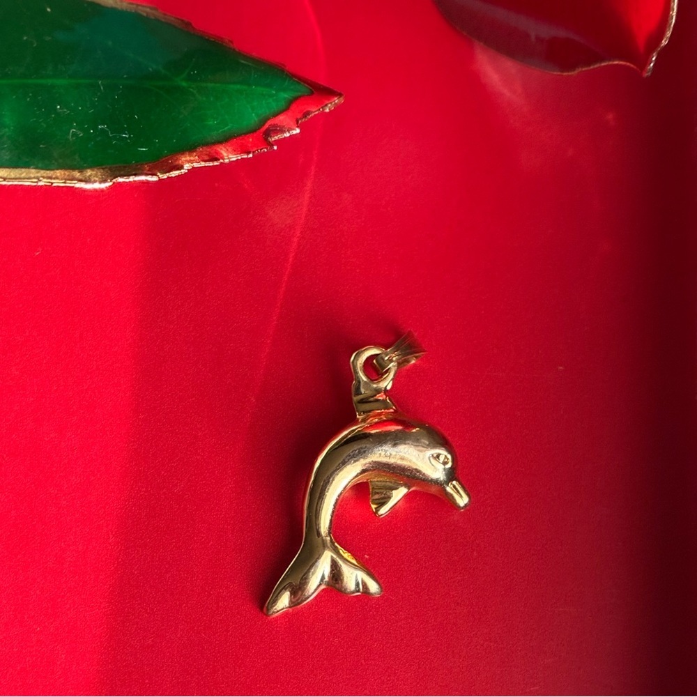 Gold Dolphin Necklace Pendant - Picture 6 of 6